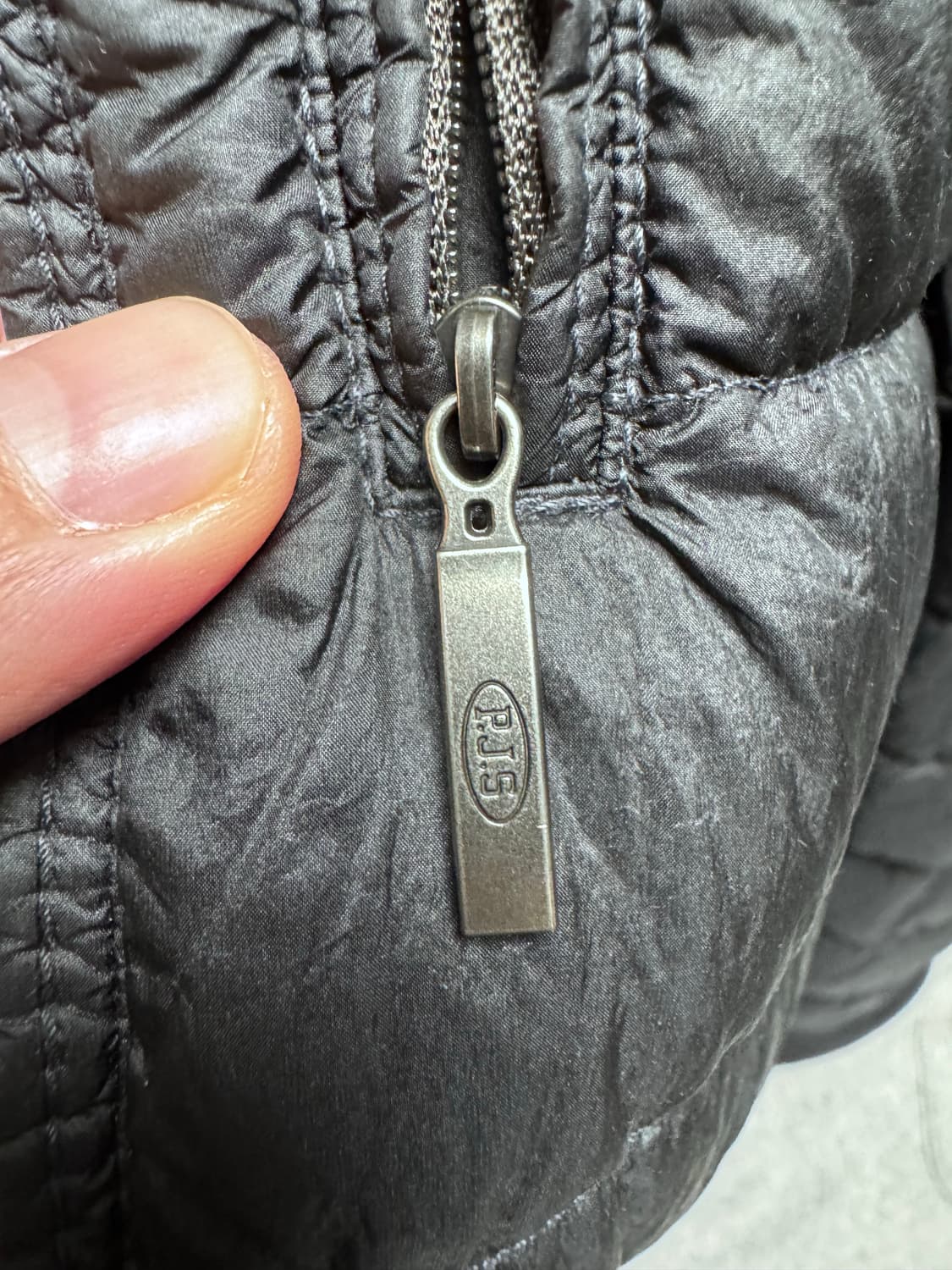 파라점퍼스 링 다운 자켓 블랙 - 23FW 상품이미지5