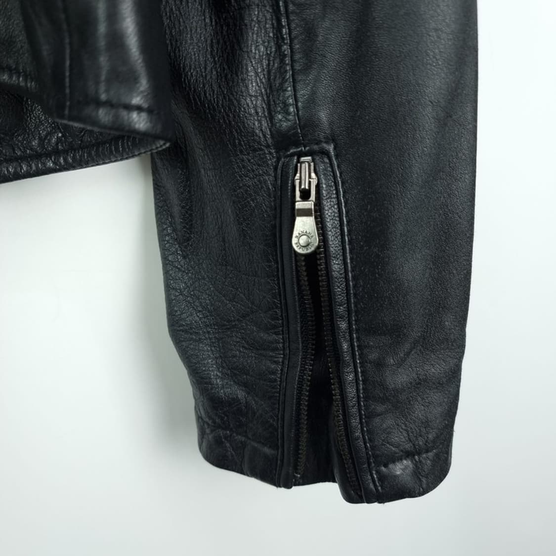 [바나나리퍼블릭] 리얼 램스킨 양가죽 사선 고딕 레더 자켓 M18705 상품이미지6