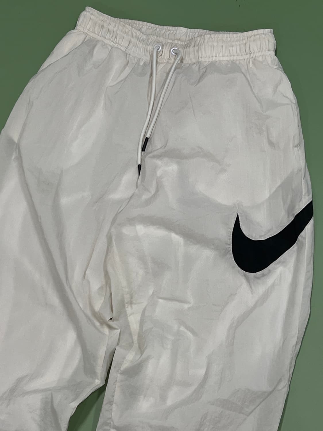 (S) 나이키 우먼스 에센셜 빅스우시 우븐 조거 팬츠 화이트 상품이미지3