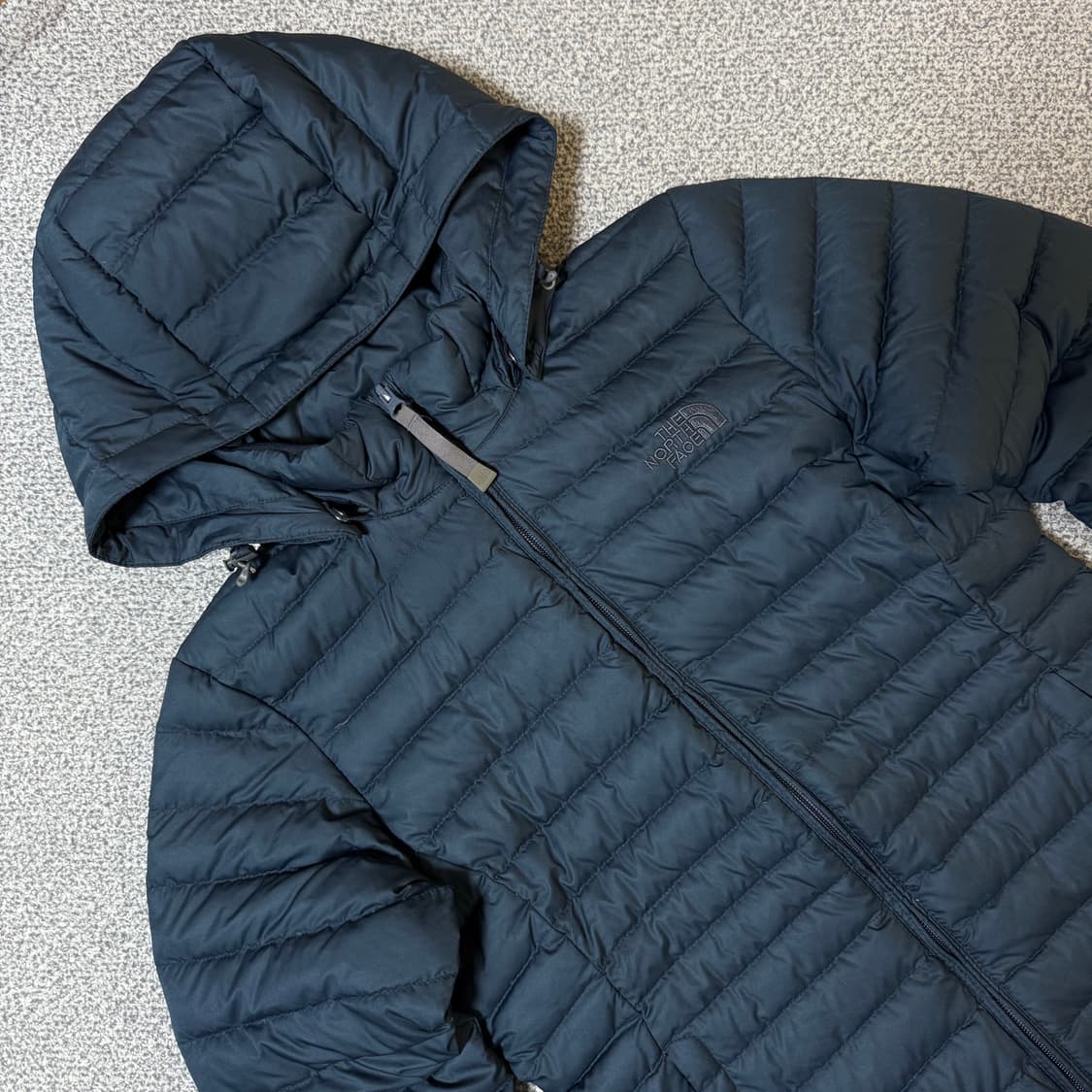 노스페이스 경량 패딩 후드 여성용 90 상품이미지4