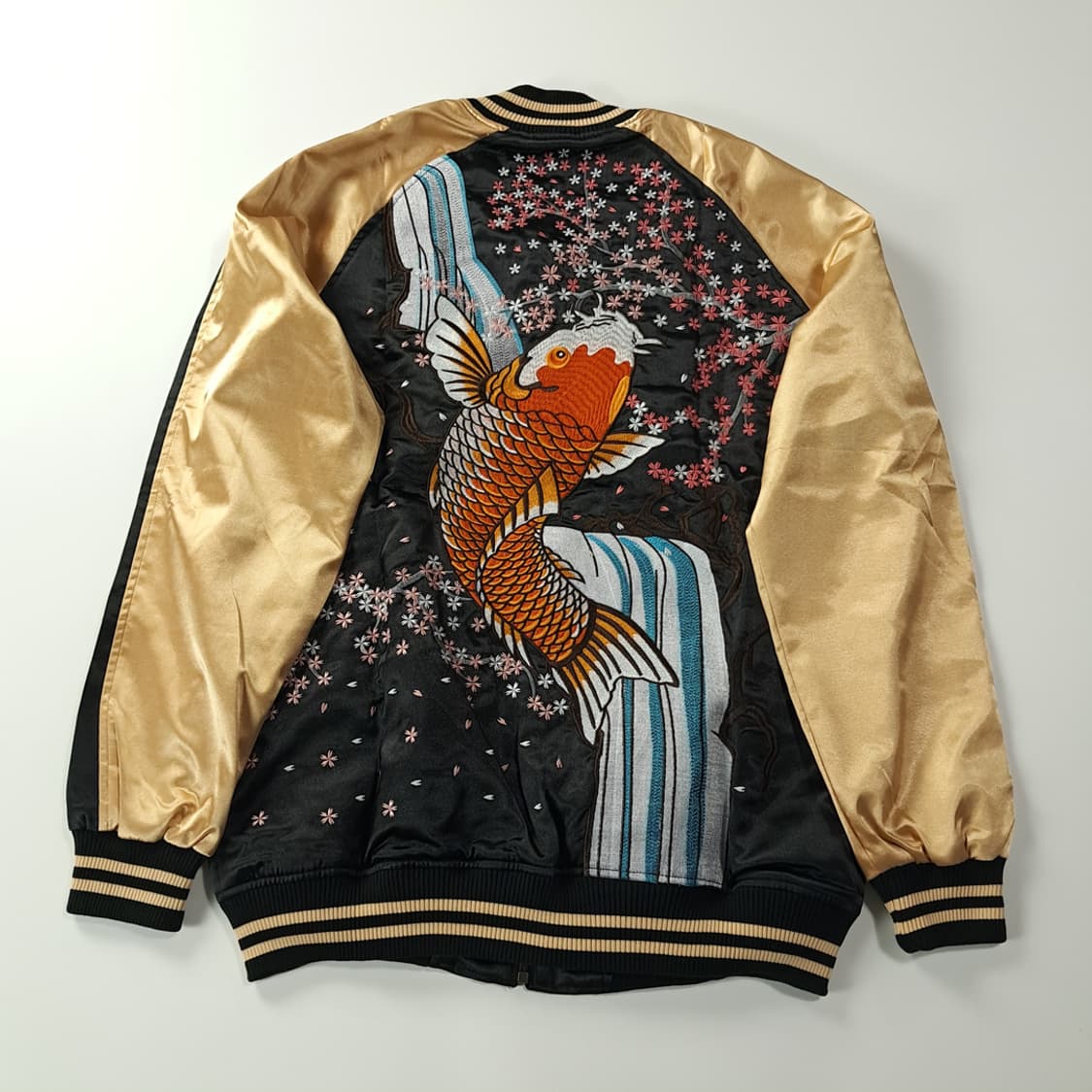 CK241 XL [새상품] 로그 새틴 골드 블랙 잉어 스카잔 자켓 상품이미지6