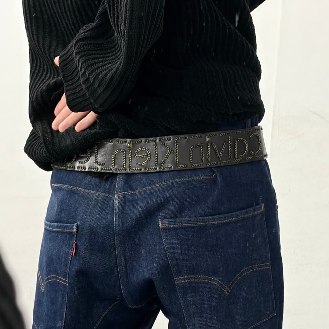 캘빈클라인 소가죽 메탈 레터링 벨트 상품이미지3