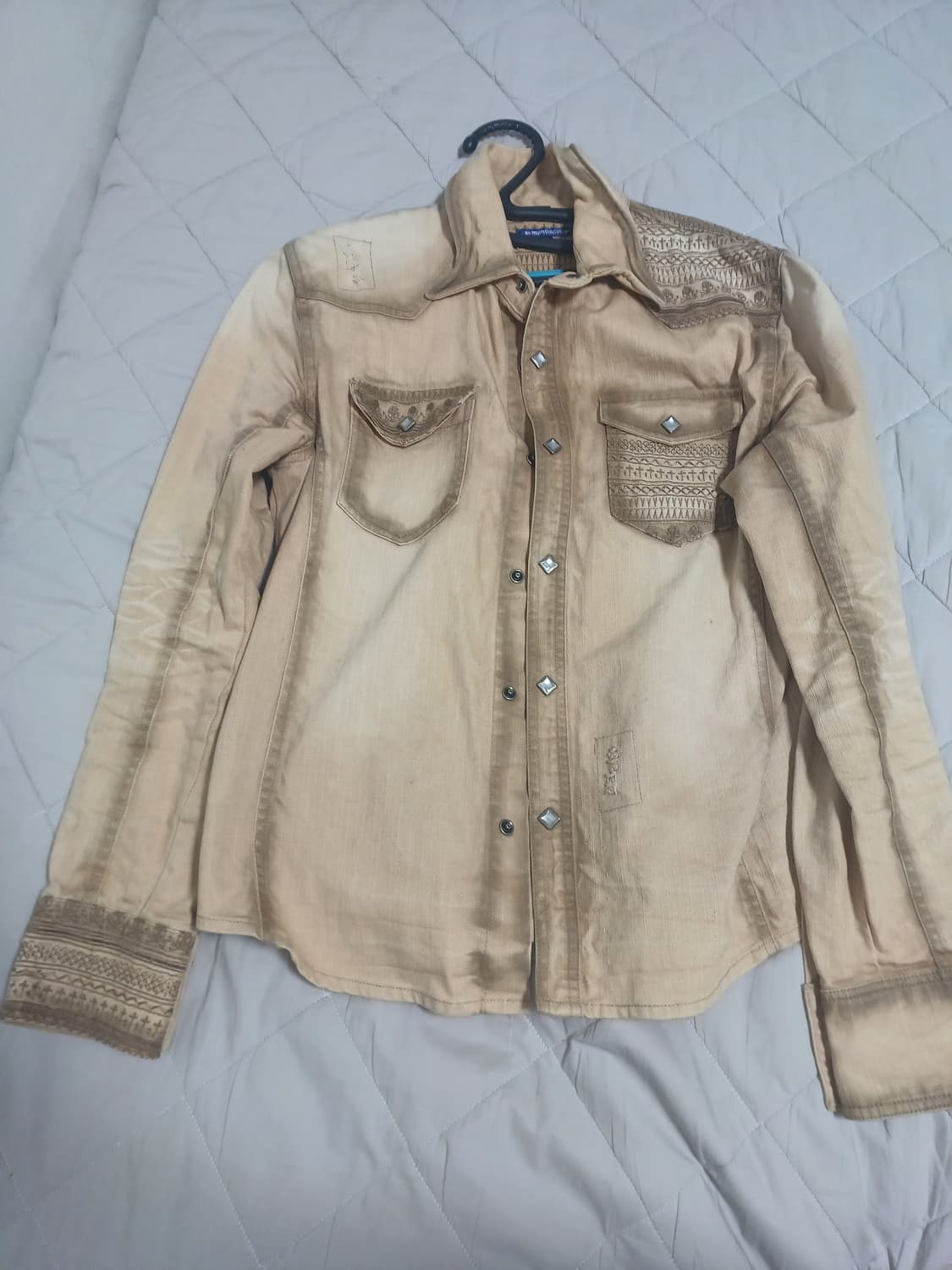 세멘틱 디자인 브이케이 셔츠 상품이미지1