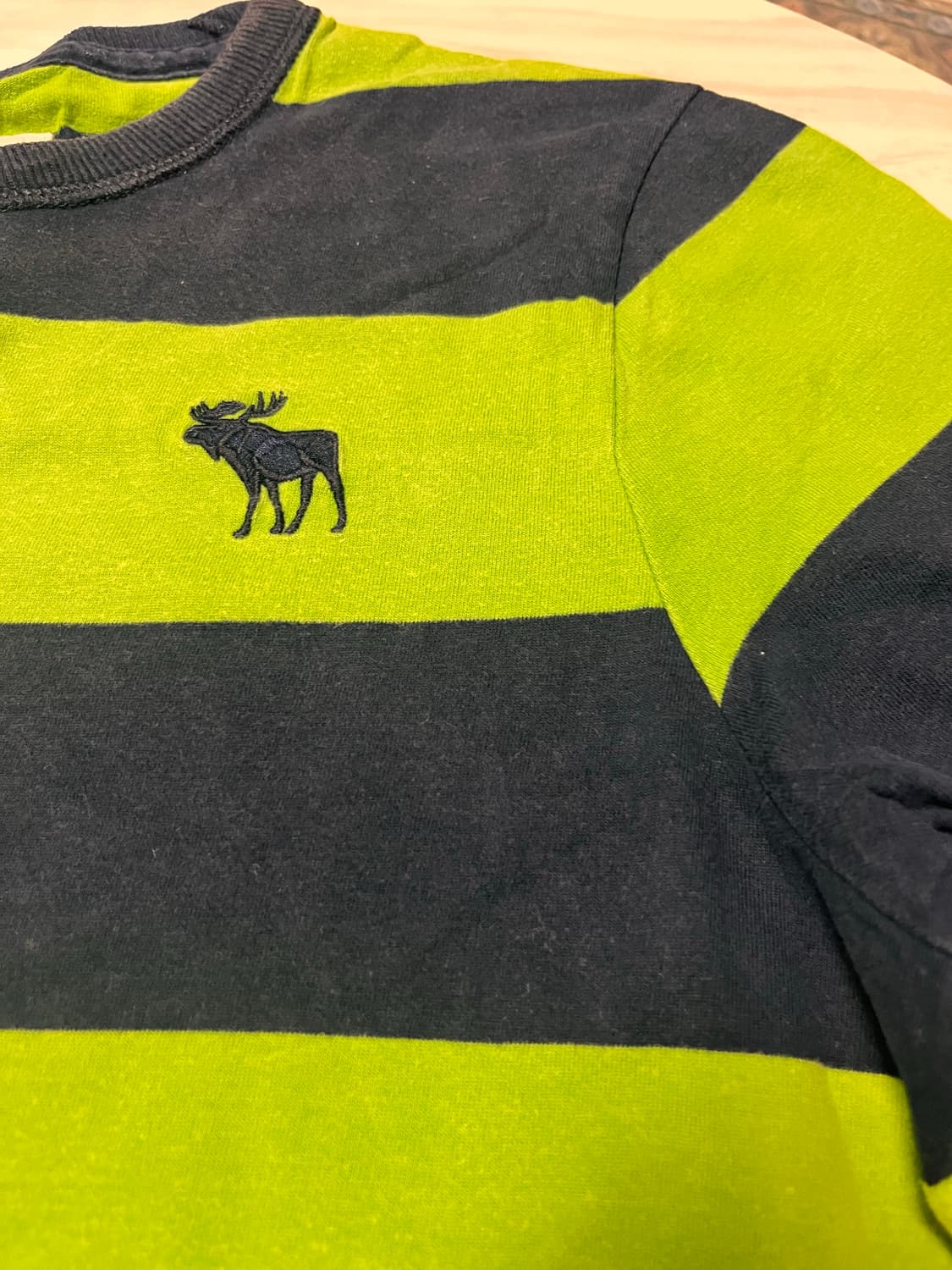 아베크롬비 반팔티 M 상품이미지2