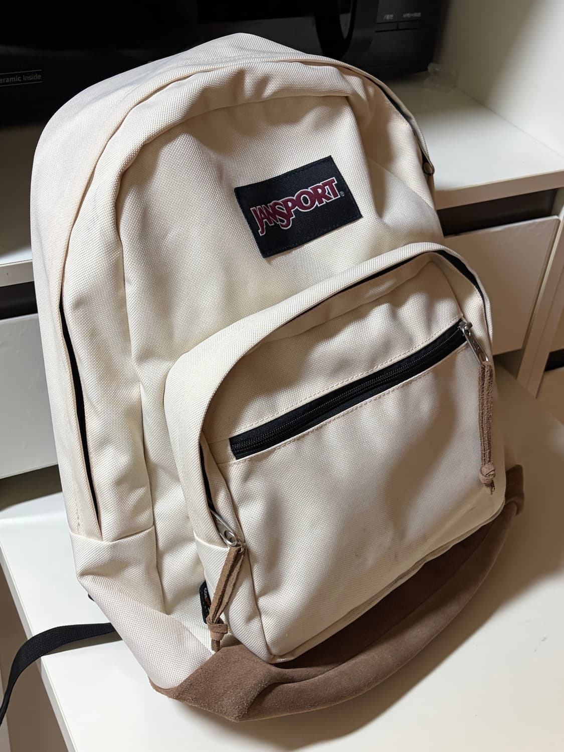 잔스포츠 베이지 백팩 상품이미지2