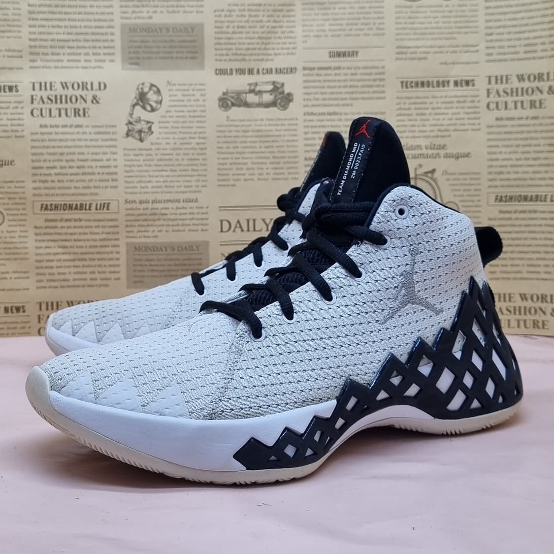 나이키 조던 점프맨 다이아몬드 미드 농구화 265 상품이미지1