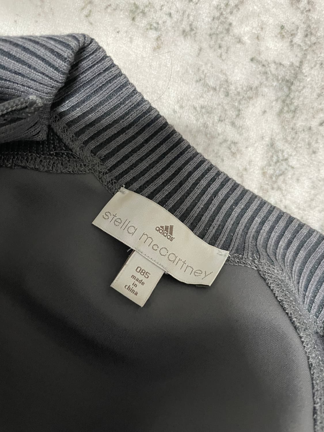 아디다스x스텔라매카트니 집업 85사이즈 상품이미지8