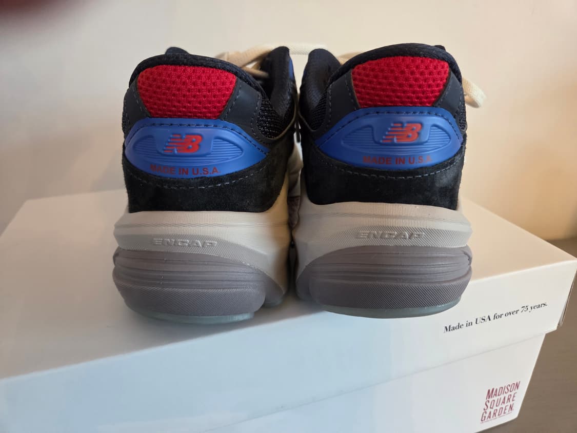 뉴발란스 990v6 키스 x 메디슨 스퀘어가든  255 상품이미지5