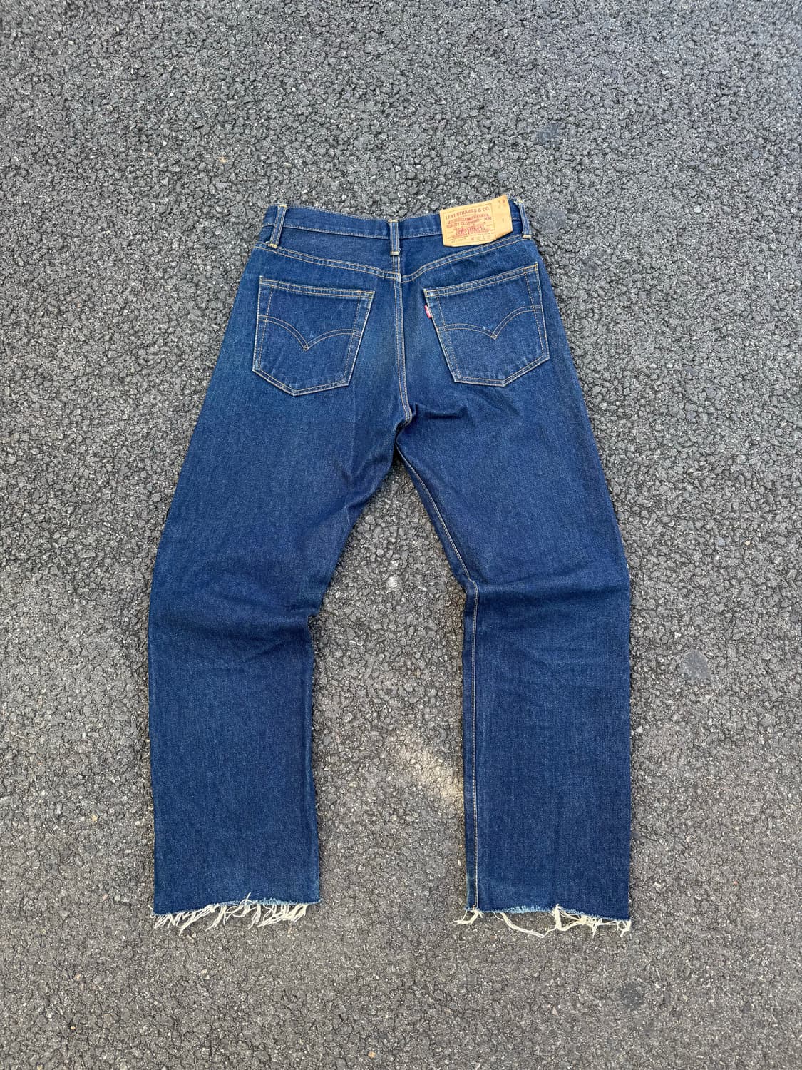 90‘s Levi’s 빈티지 501 인디고 컬러 컷팅 데님팬츠 상품이미지9