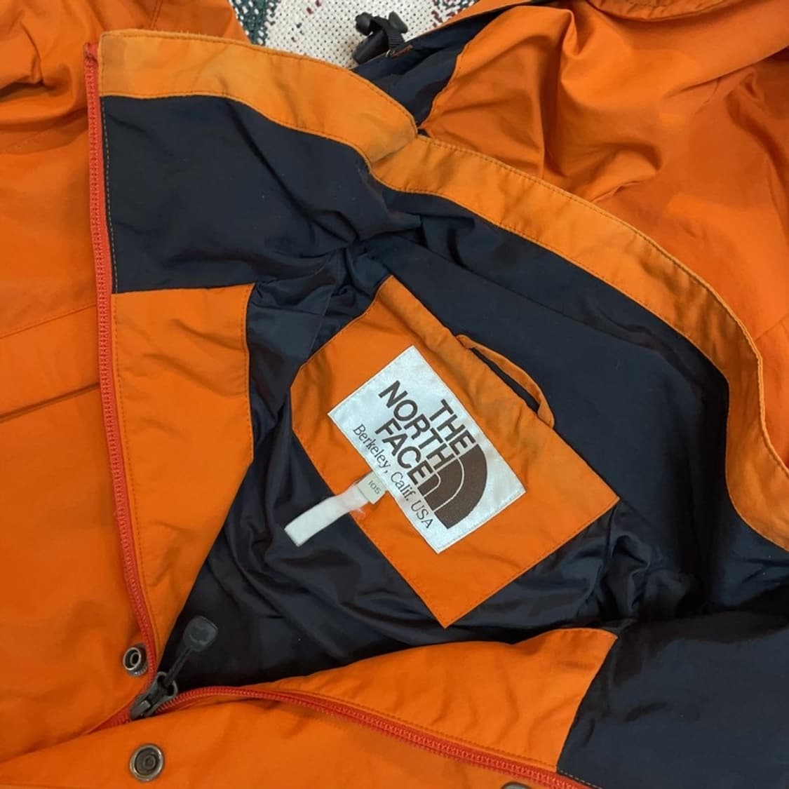 [105] 노스페이스 화이트라벨 오렌지 바람막이 상품이미지4