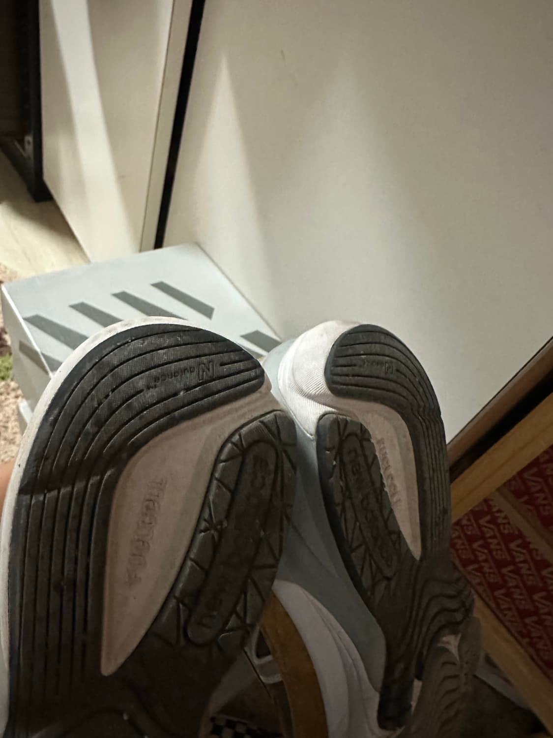 뉴발란스 990v6 260 상품이미지3