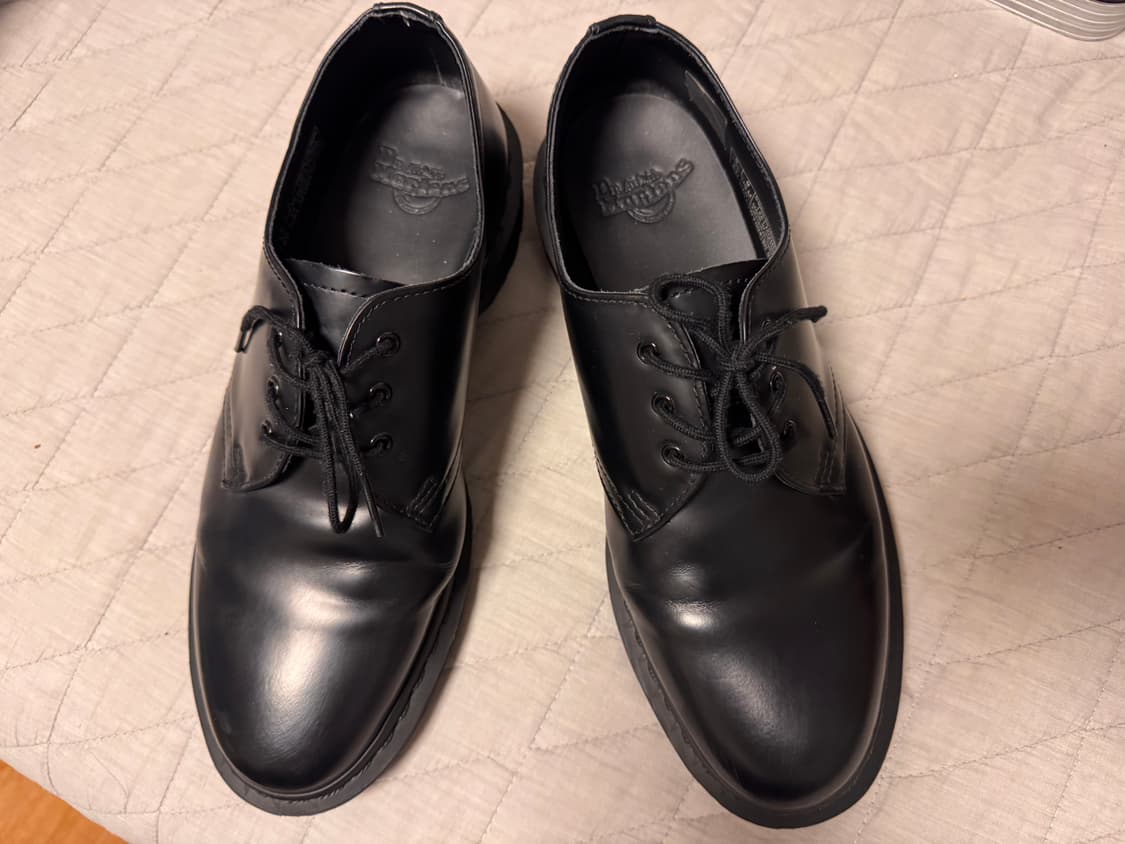 마틴 1461 모노 판매합니다 상품이미지1