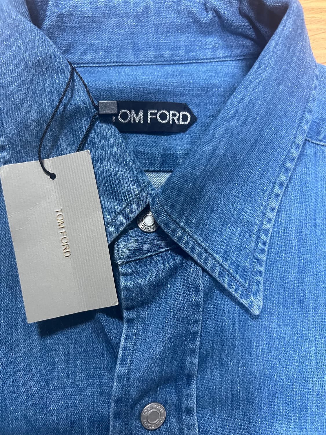 정품 톰포드 텍있는 새제품 청남방 상품이미지2