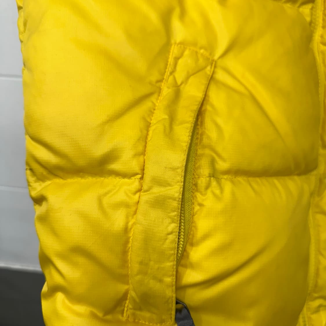 노스페이스 패딩조끼 상품이미지4