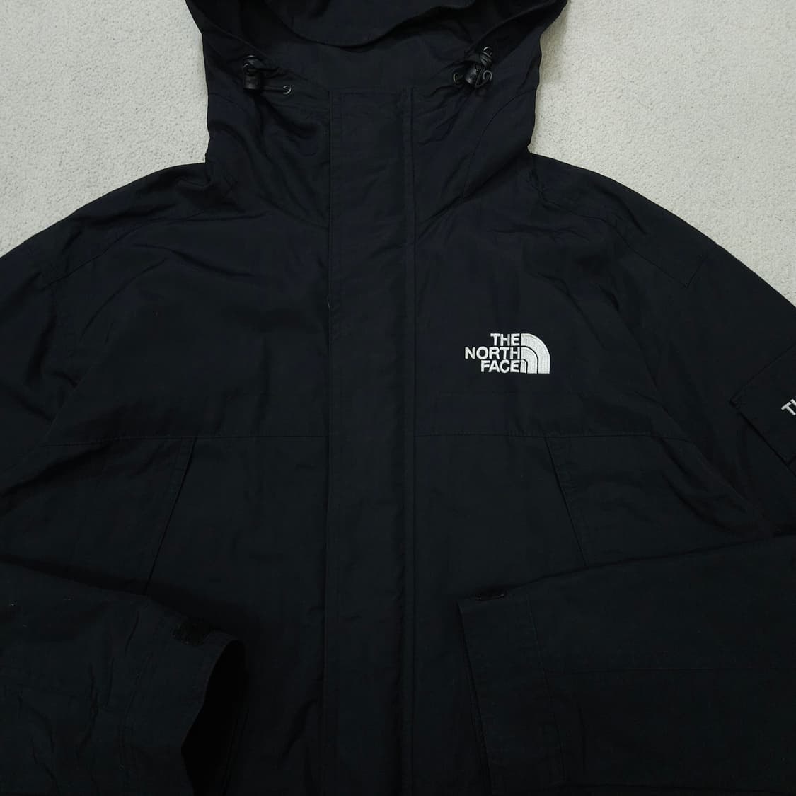 노스페이스 바람막이 S 상품이미지4