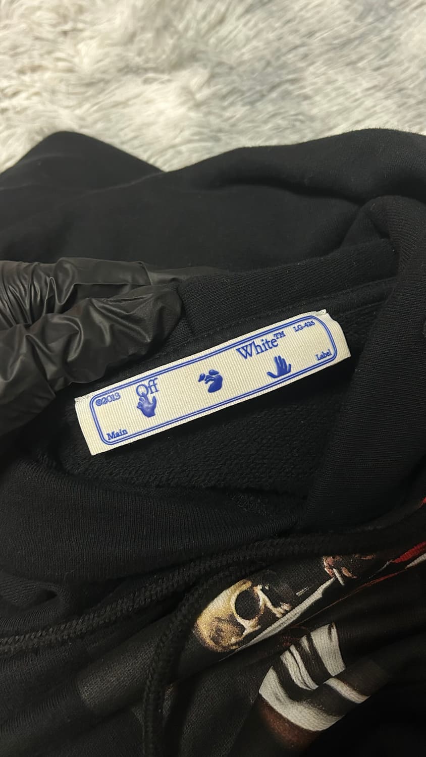 [S size] 오프화이트 카라바조 후드티 상품이미지3