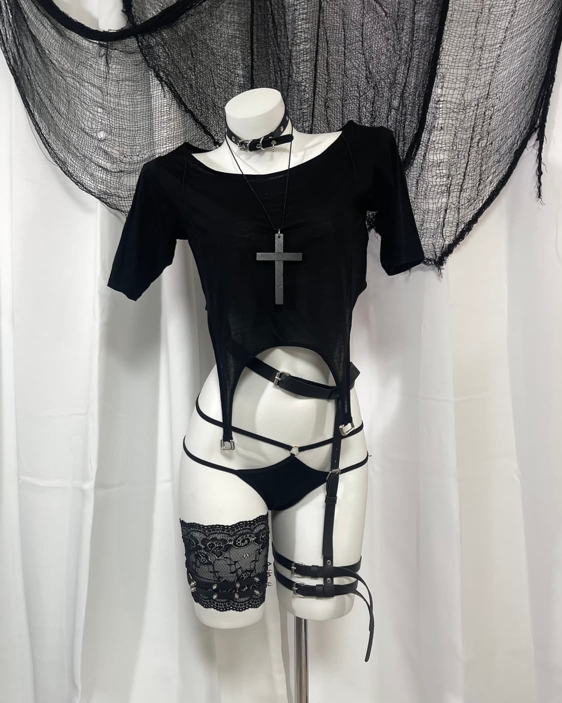 black detail t-shirt 상품이미지1