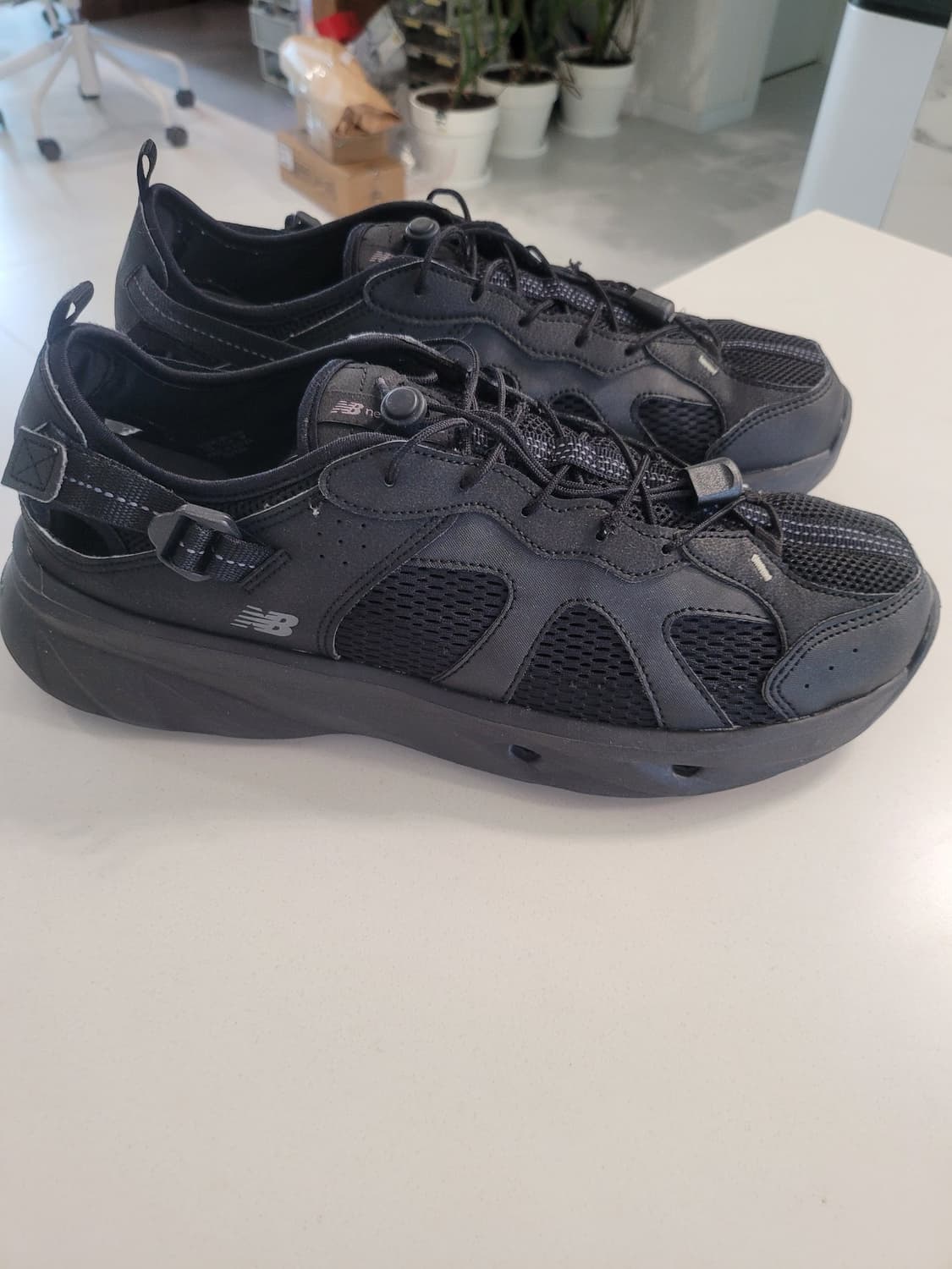 뉴발란스 아웃도어 명작 고프코어 케이브 샌들 블랙 280 👟 상품이미지3