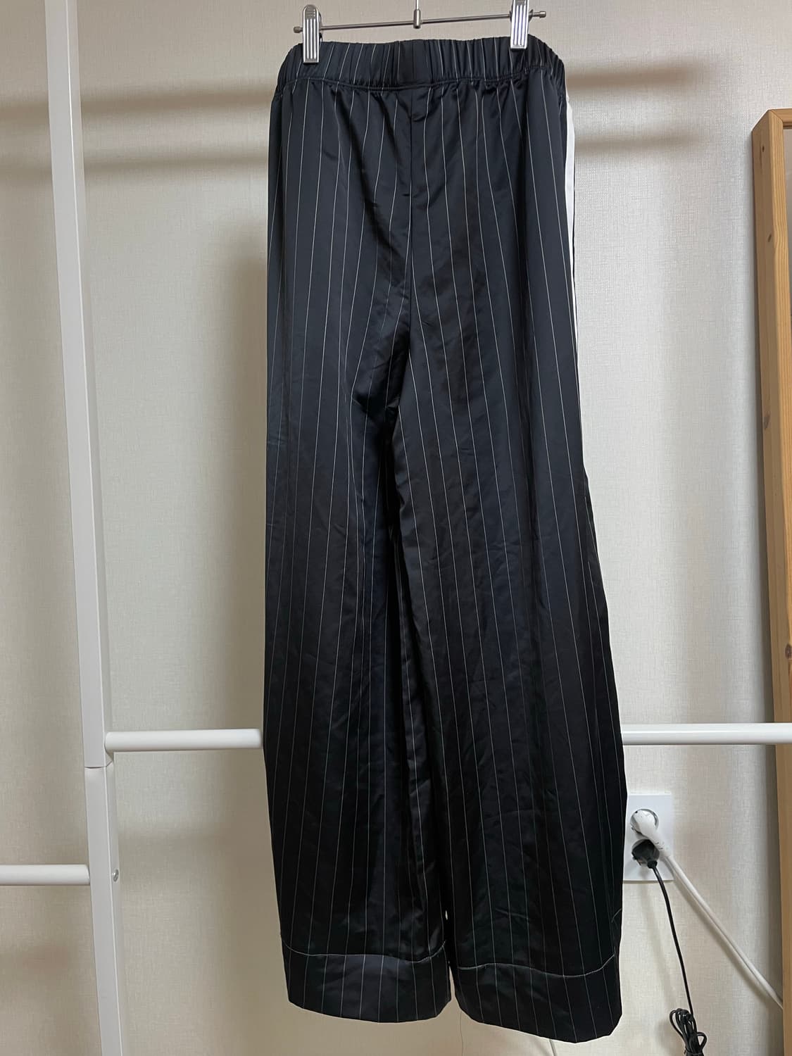 아디다스 사틴 스트라이프 트라우저 L 상품이미지2