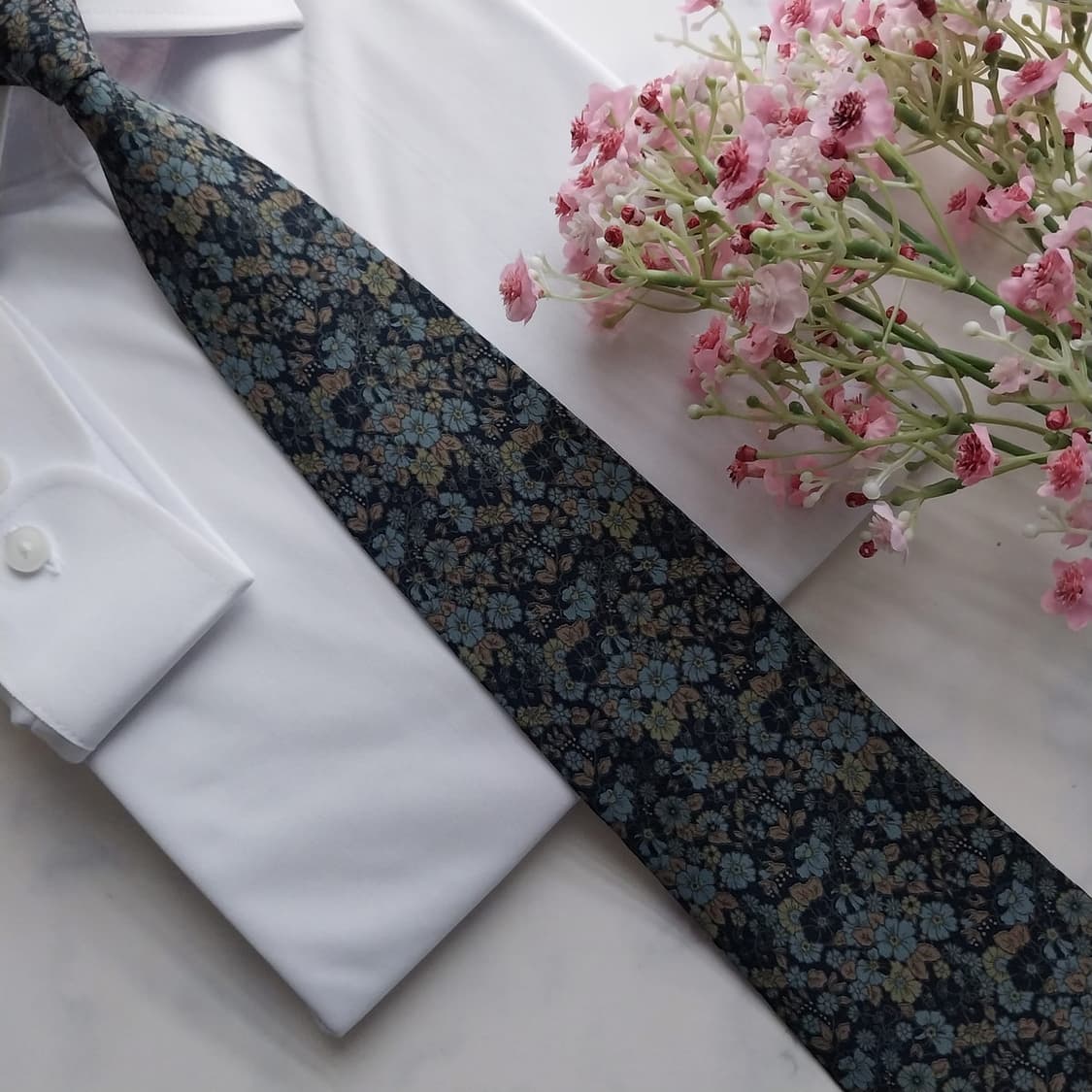 레노마 실크 네이비 플라워 패턴 넥타이 8.7cm A+등급 K1621 상품이미지8