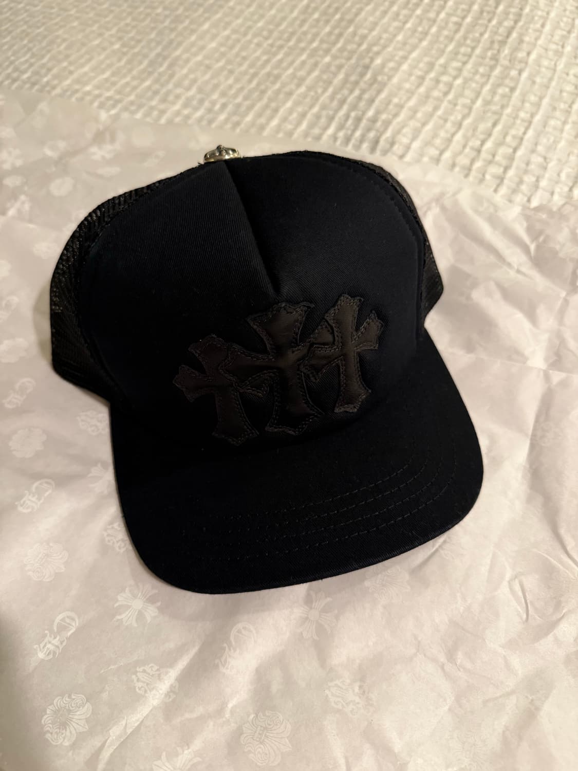 크롬하츠 세메터리 가죽패치 매쉬캡 상품이미지1