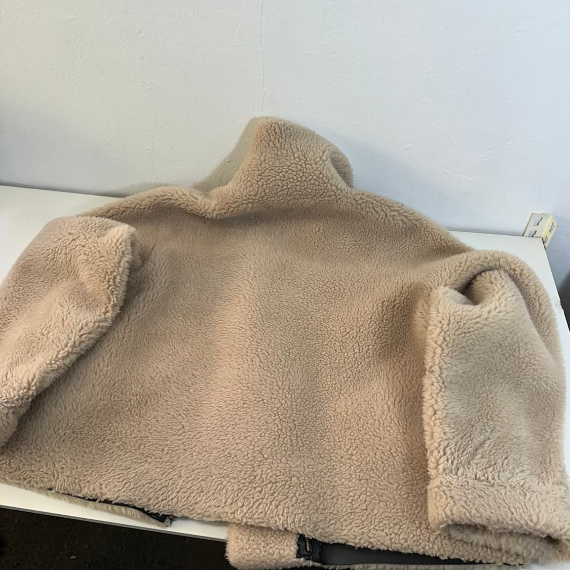 우먼FREE 파사드패턴 램스울 리버시블 숏 후리스 무스탕 상품이미지6