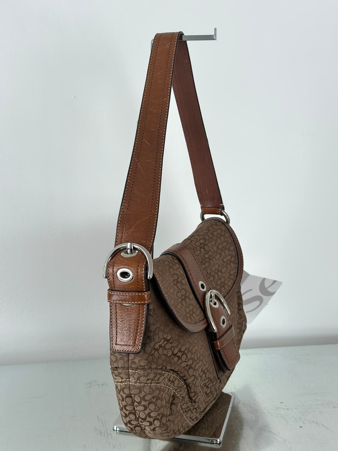 코치 시그니처 자카드 호보백 상품이미지5