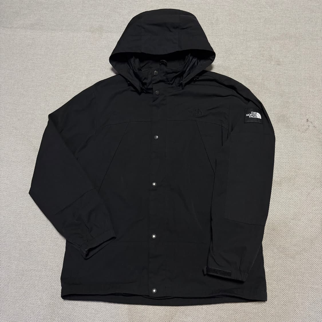 노스페이스 사이드로고 나일론 바람막이 상품이미지1