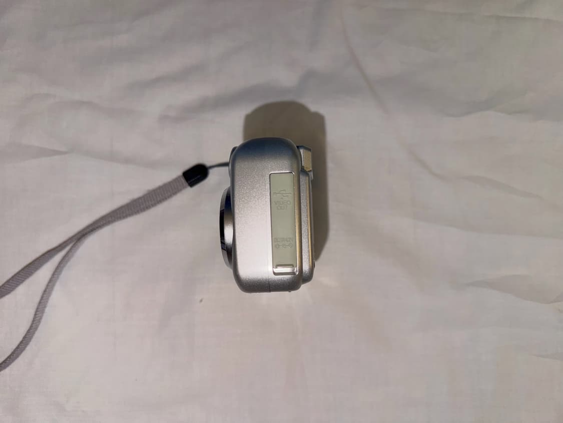 니콘 쿨픽스 NikonCoolpix 3100 디지털카메라 디카 (작례O) 상품이미지2