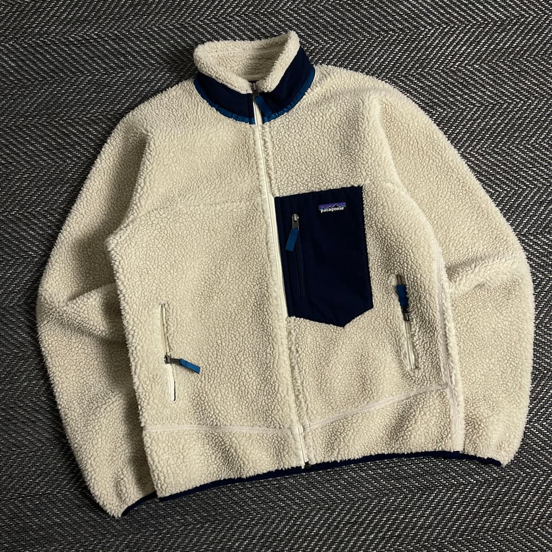 파타고니아 레트로 X 플리스 자켓 네추럴 크림 y 2860 상품이미지1