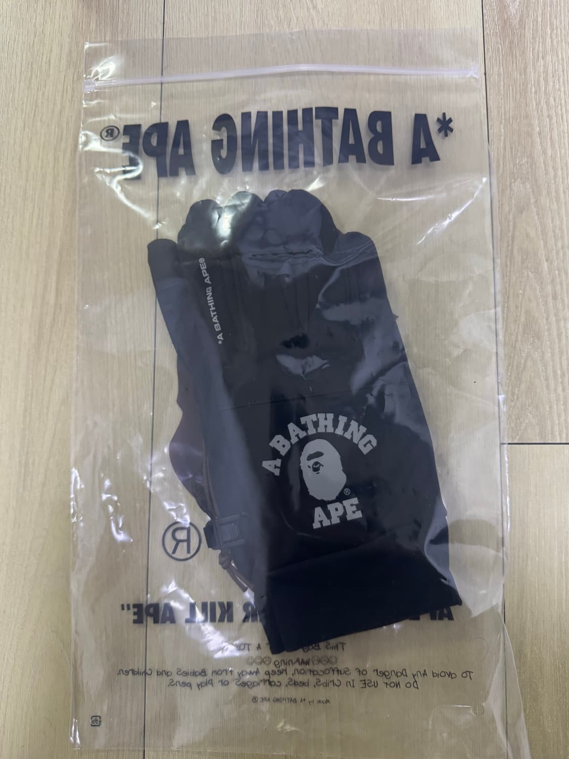 베이프 고어텍스 윈드 스토퍼 글로브 상품이미지2