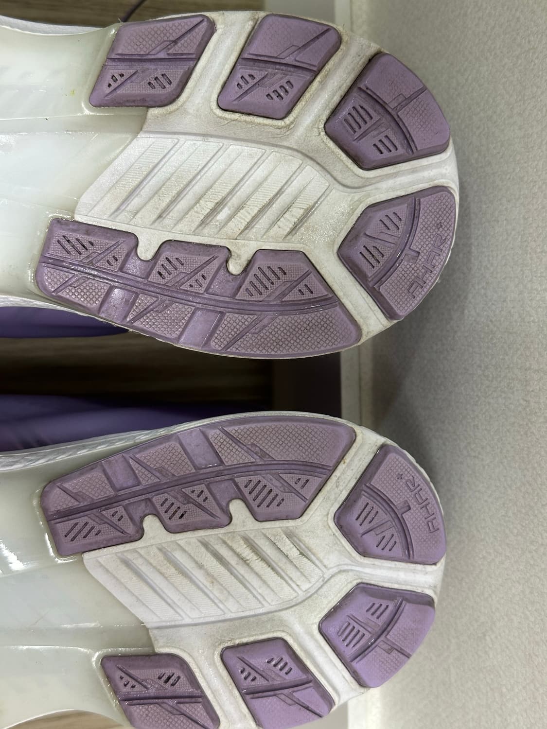 아식스 x 비비안웨스트우드 젤 카야노 270 상품이미지6