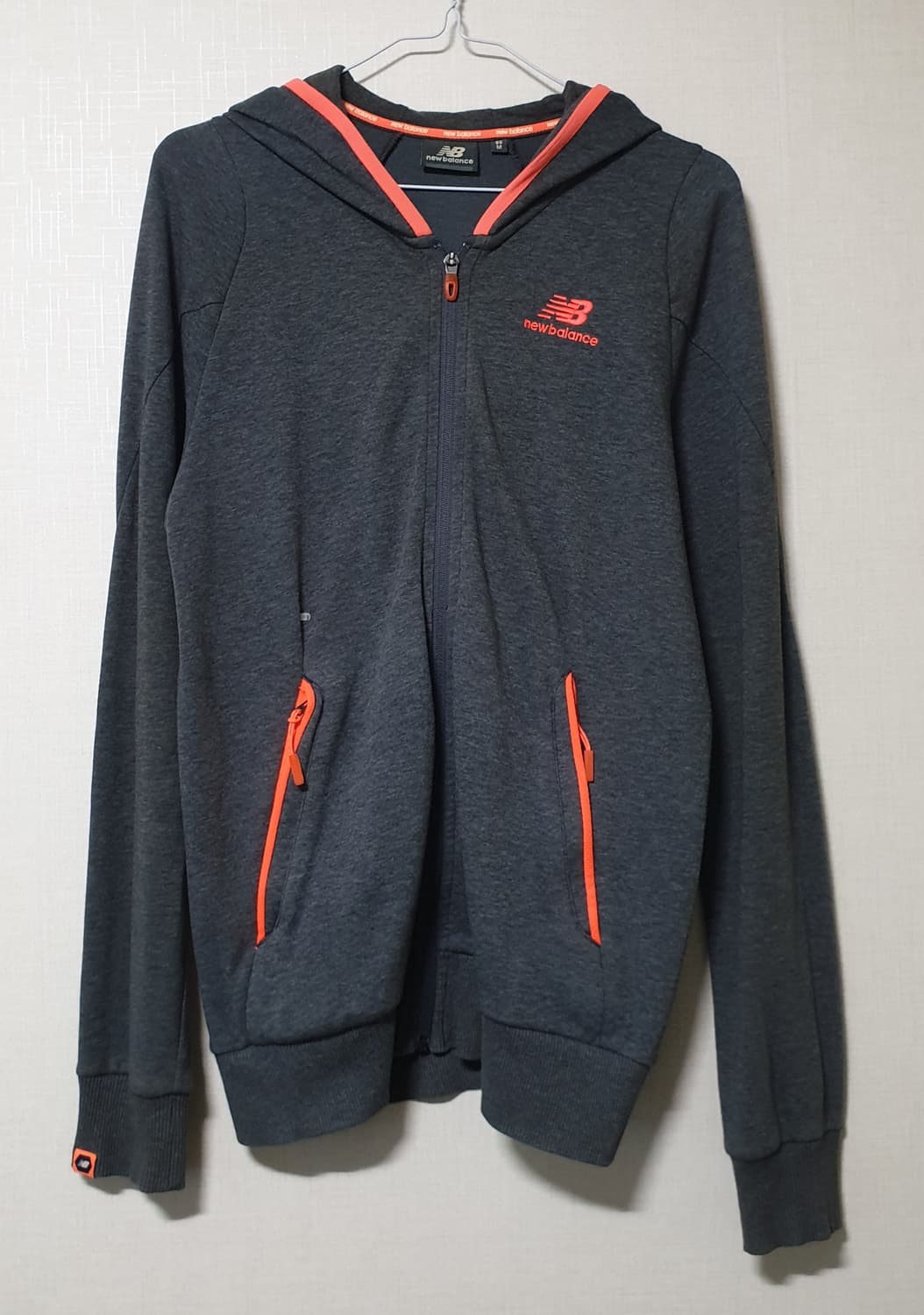 뉴발란스 후드집업 95사이즈  상품이미지1