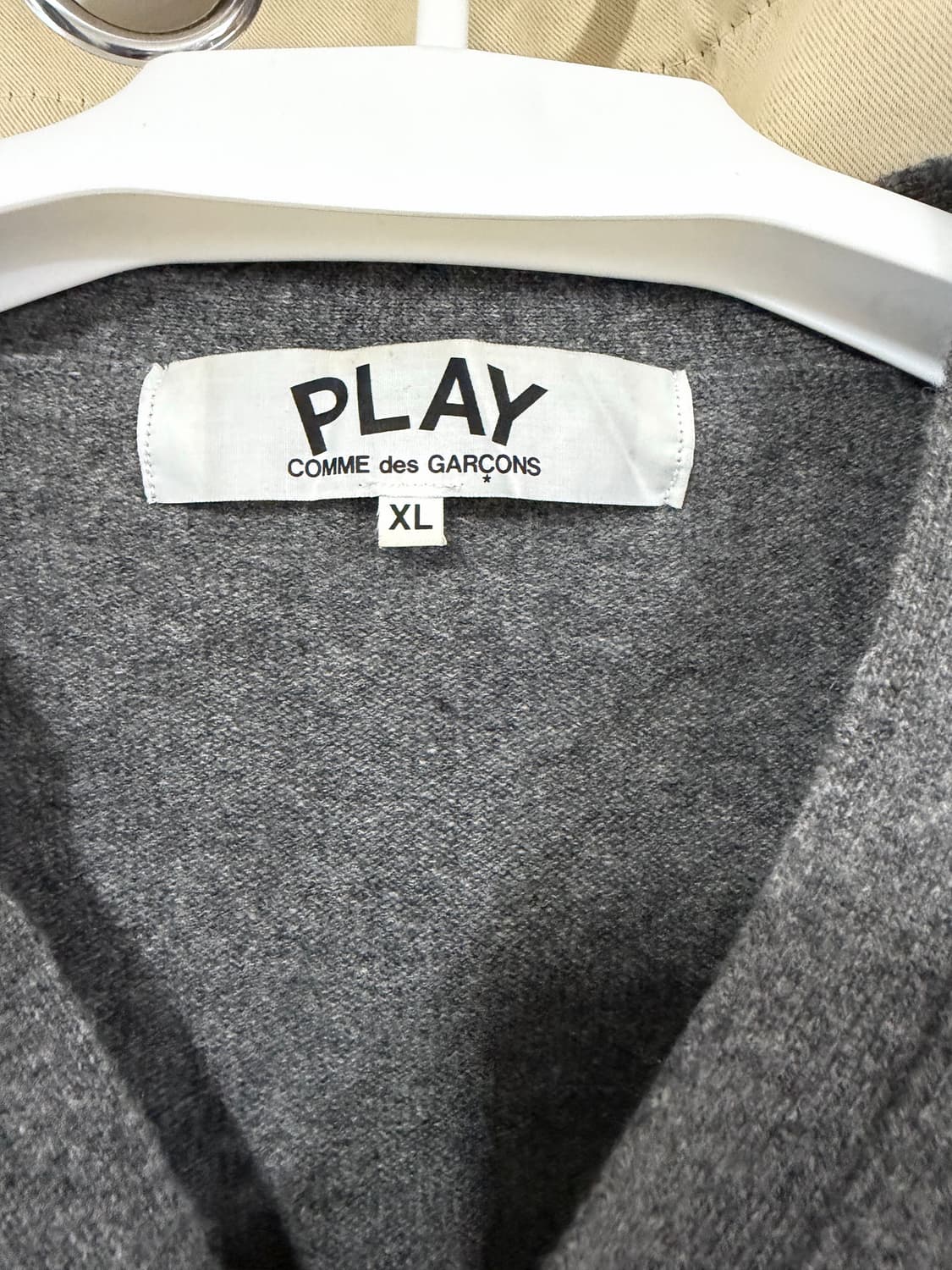 [XL] 꼼데가르송 가디건 상품이미지3