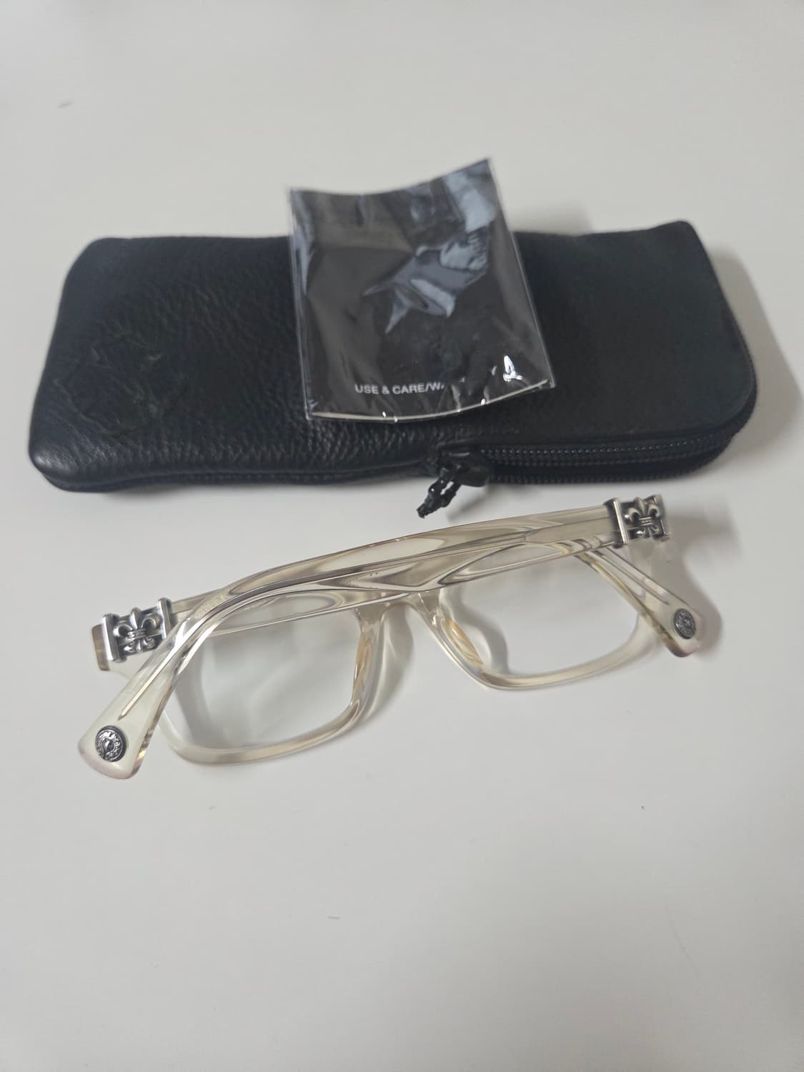 크롬하츠 기틴애니 클리어테 판매 상품이미지2