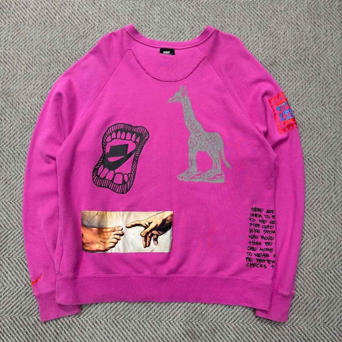 나이키 패치맨투맨 v0240 상품이미지2