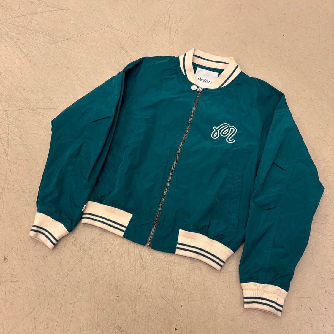 말본 빅로고 그린 바시티 자켓 상품이미지2