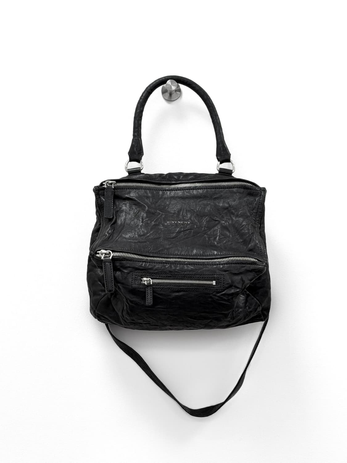 지방시 판도라 미디움 블랙 링클 레더 숄더백 상품이미지1