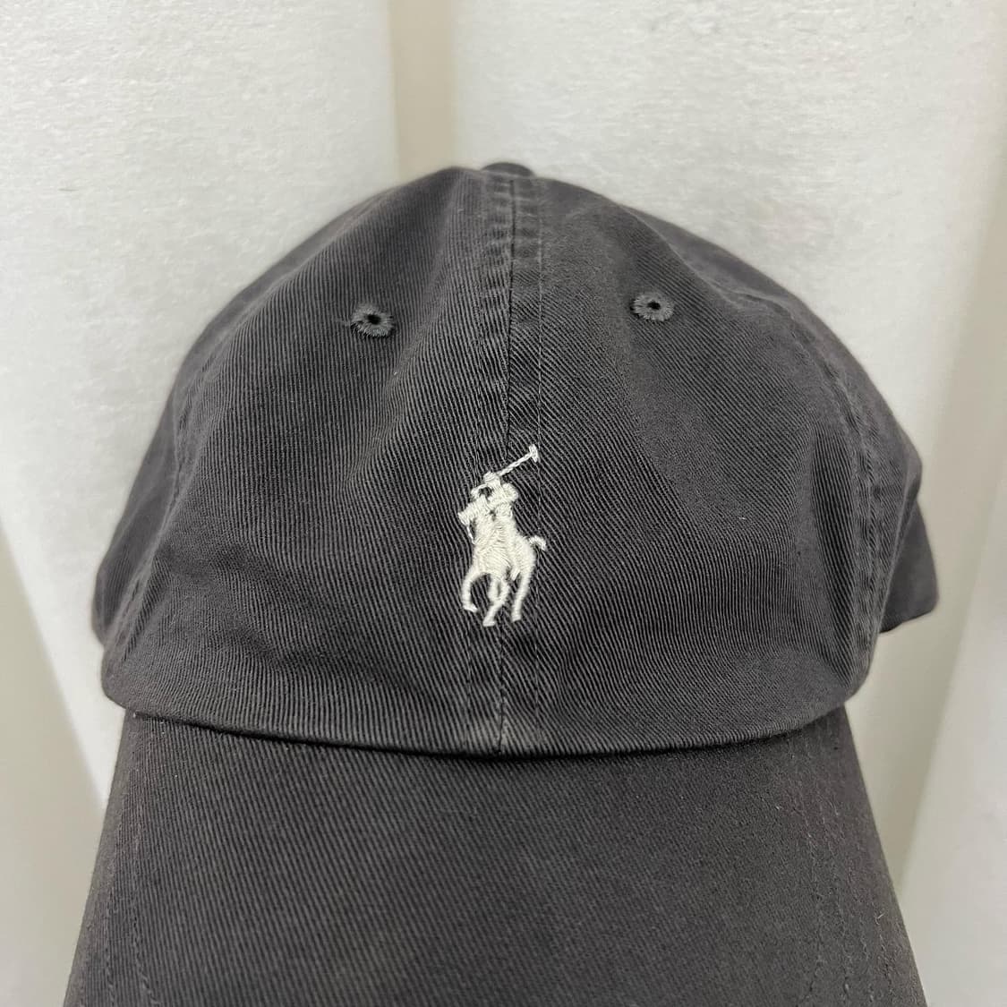 폴로 랄프로렌 그레이 화이트포니 볼캡 상품이미지2