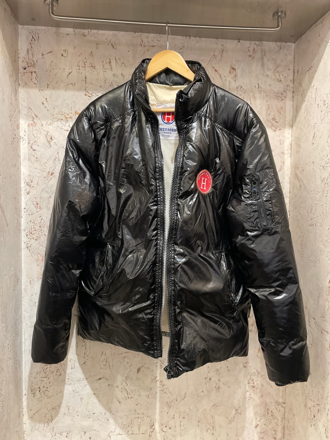 에르메스 에나멜 패딩 상품이미지1