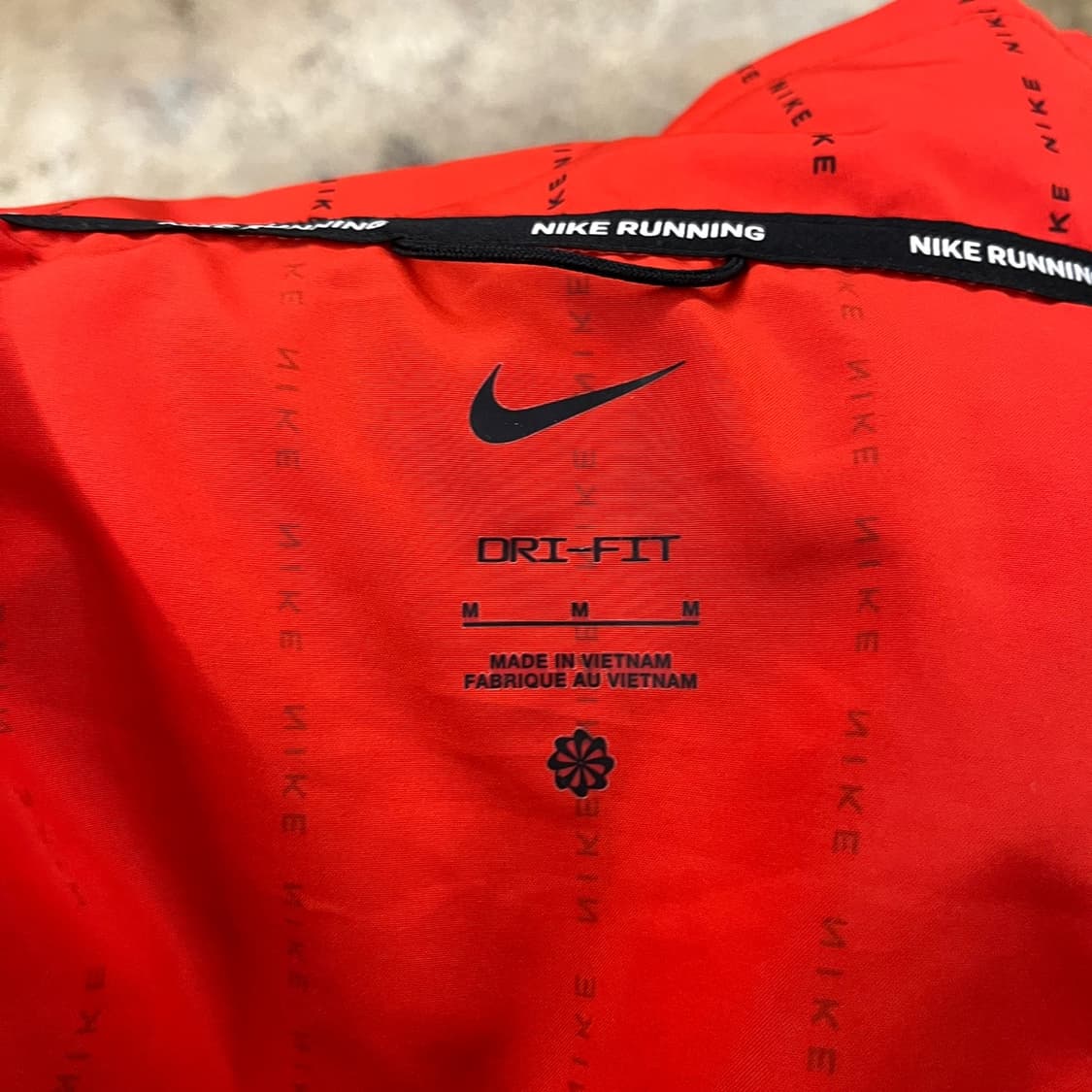 [정품/M] 나이키 러닝 바람막이 레드 NIKE 로고 패턴 b17 상품이미지5