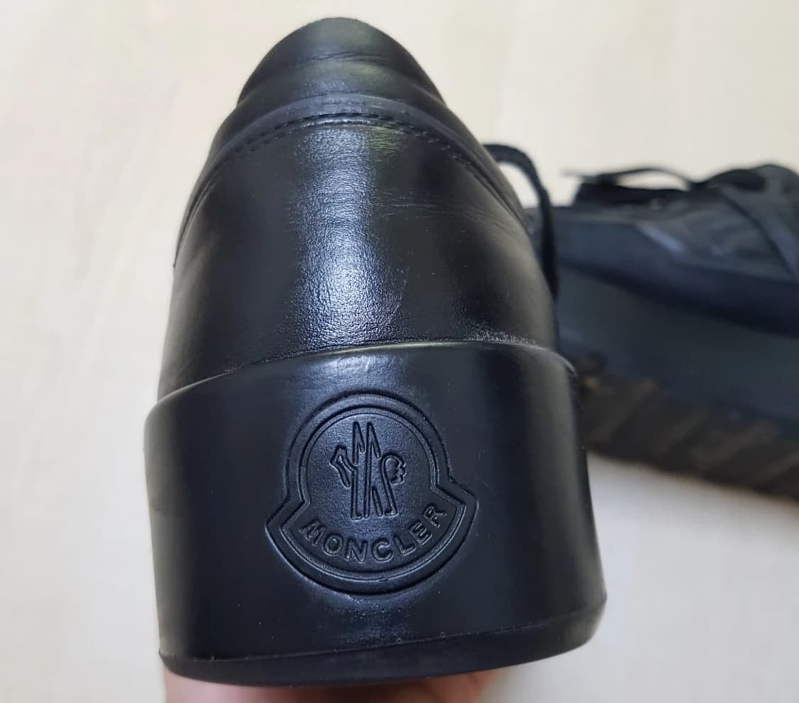 몽클레어 블랙 가죽 정품 스니커즈 270-275 상품이미지3