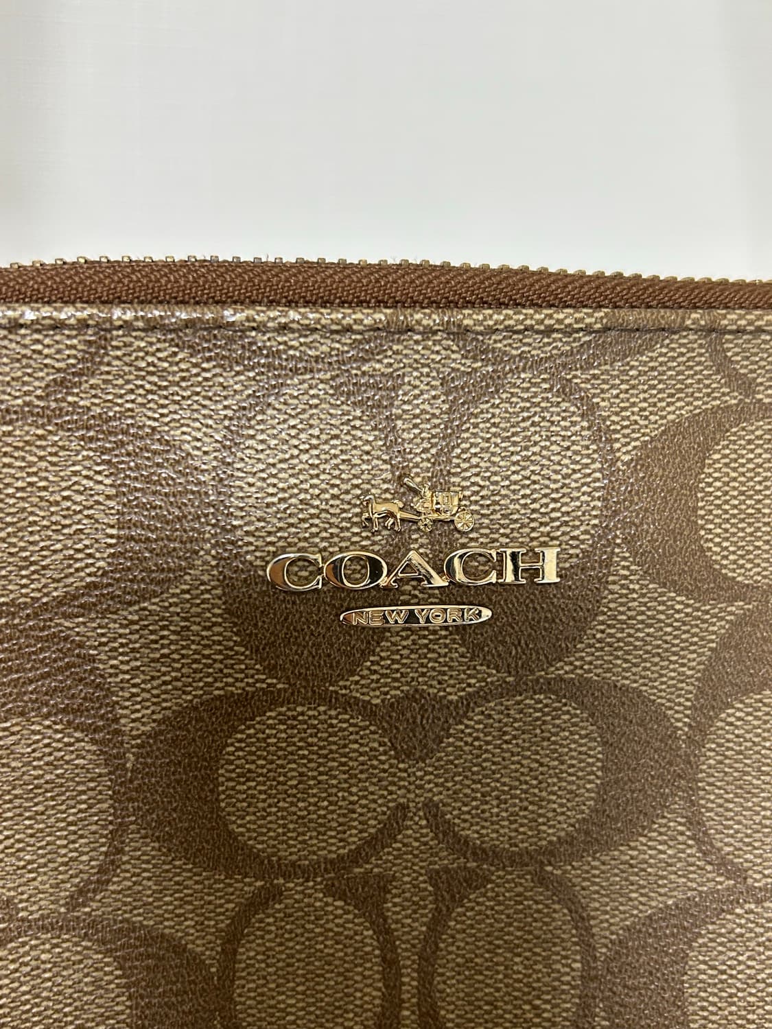 코치 시그니처 크로스백 상품이미지4