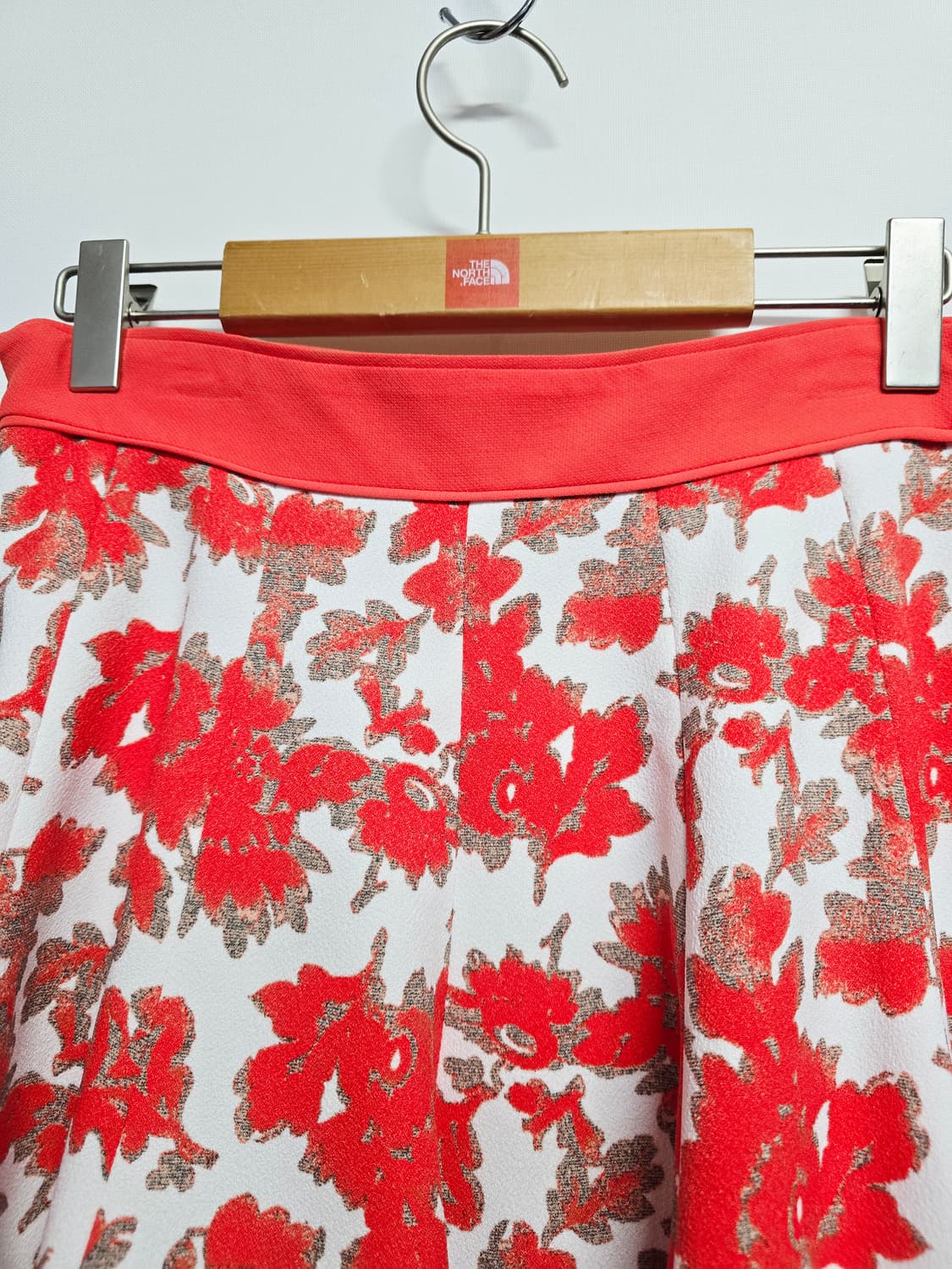 jj지고트 플레어 스커트  플라워 패턴 상품이미지5