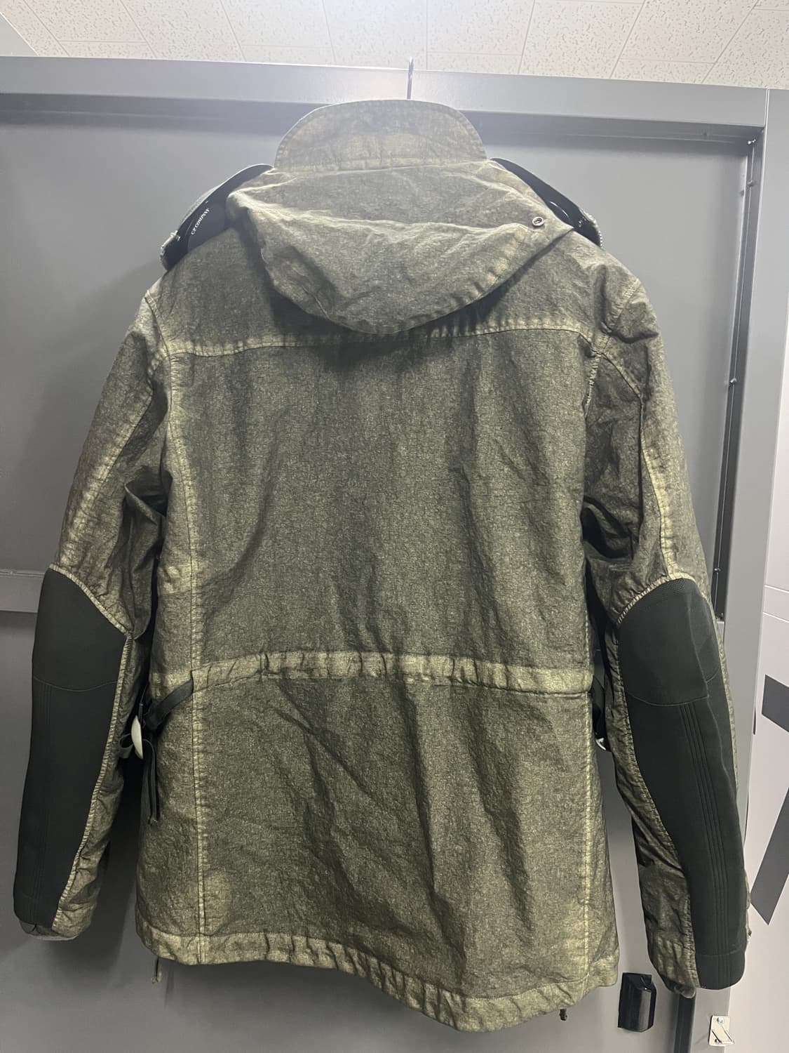 CP 컴퍼니 메트로폴리스 CO-TED 익스플로러 고글 다운 50 상품이미지4