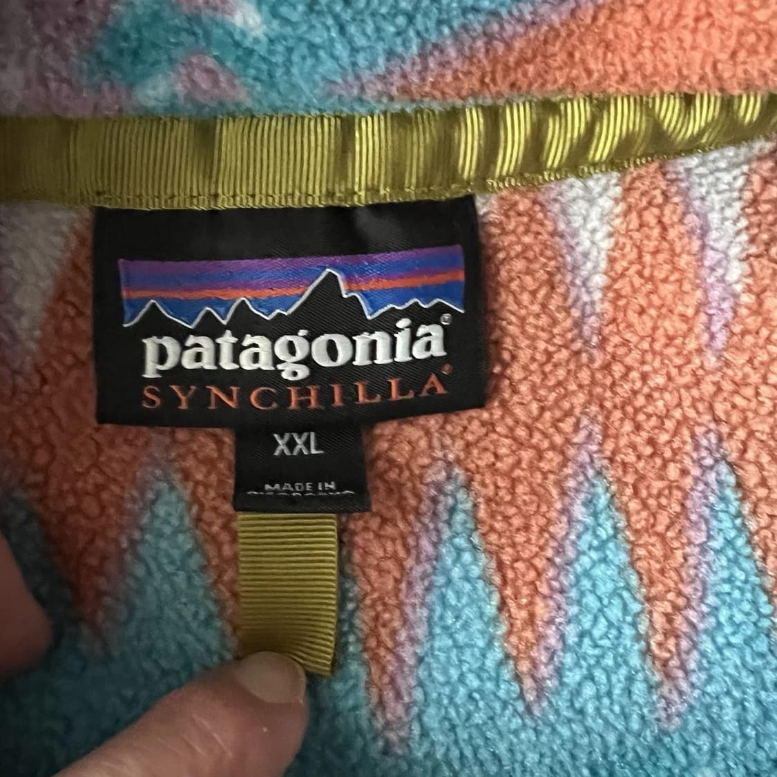 17FW 파타고니아 신칠라 스냅-T 아즈텍 패턴 상품이미지4