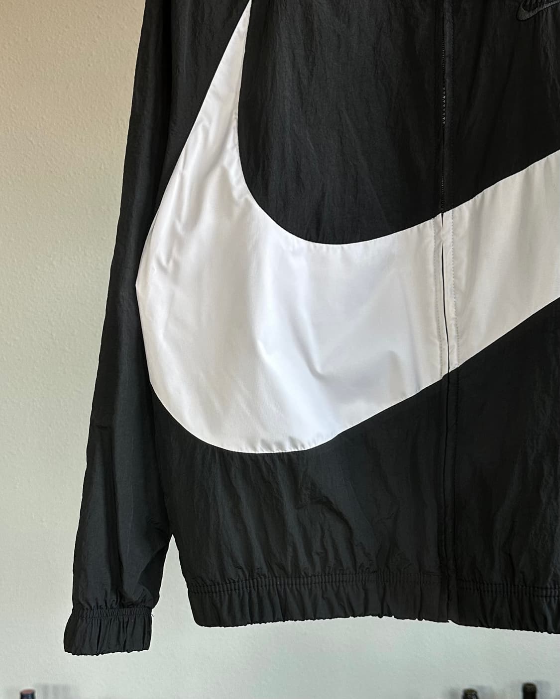 [S-M]나이키 빅스우시 우븐 바람막이 상품이미지4