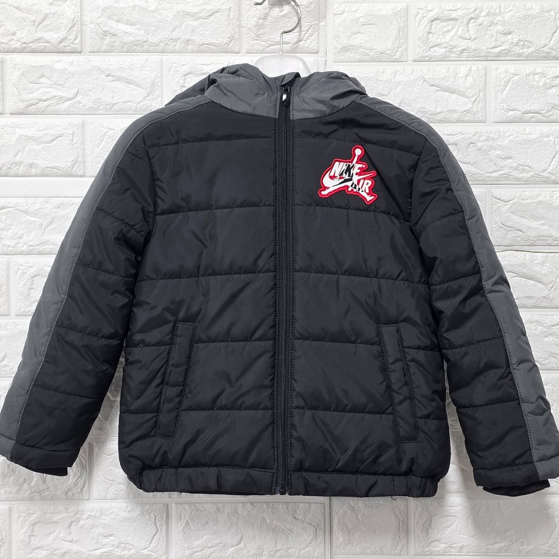 택포// 나이키 에어 조던 아동 패딩 6-7세 상품이미지1