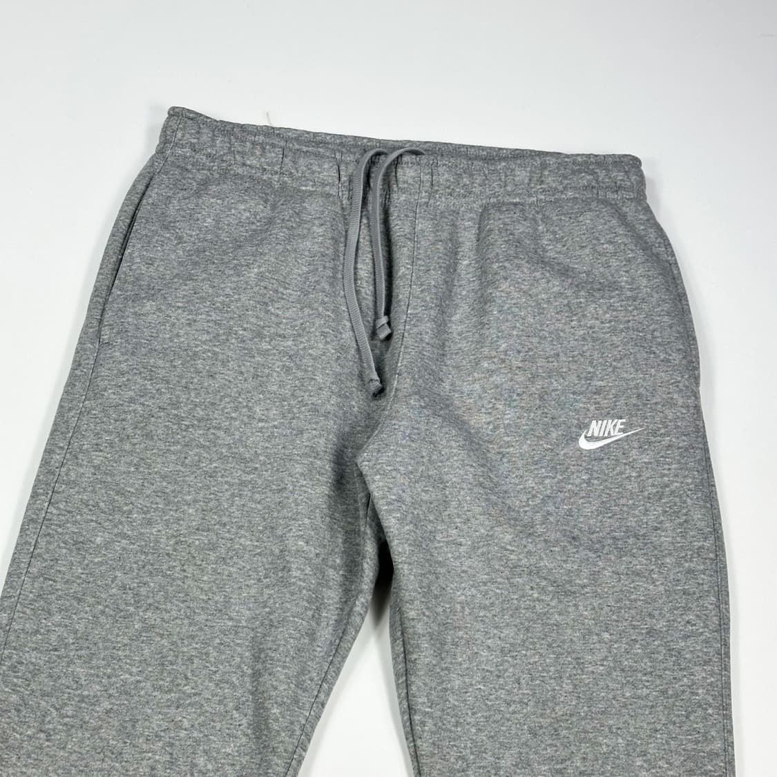 나이키 퓨추라 트레이닝 그레이 조거팬츠 (XL) 상품이미지4