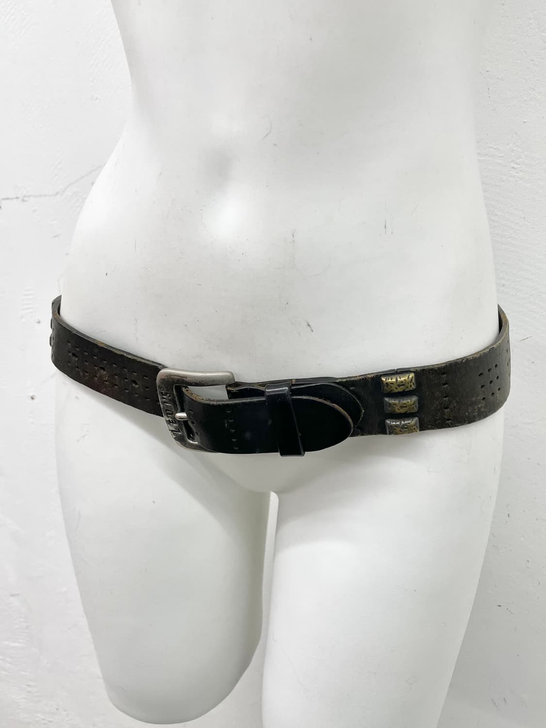 리바이스 리얼레더 빈티지 스터드 펀칭 버클 벨트 상품이미지3